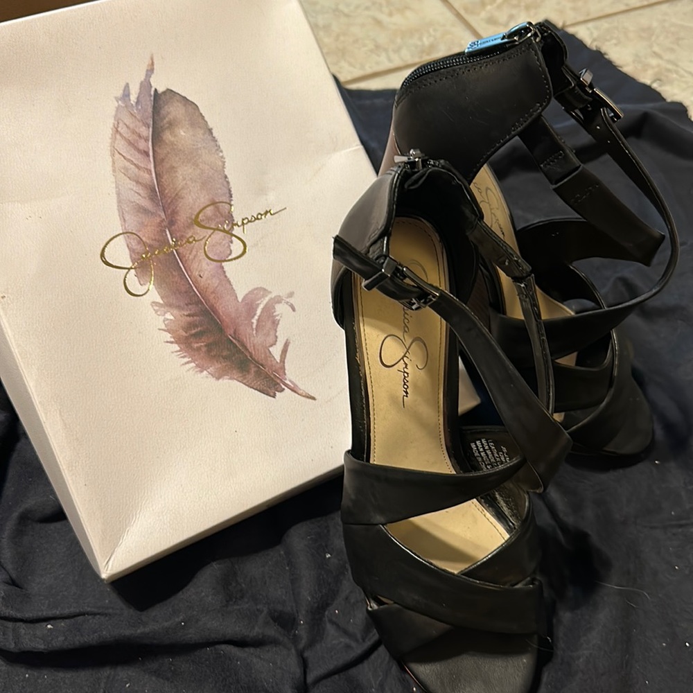 Jessica Simpson wedges